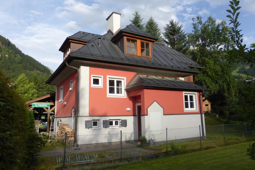 Villa Schnuck - Das Rote Ferienhaus Bad Gastein Esterno foto