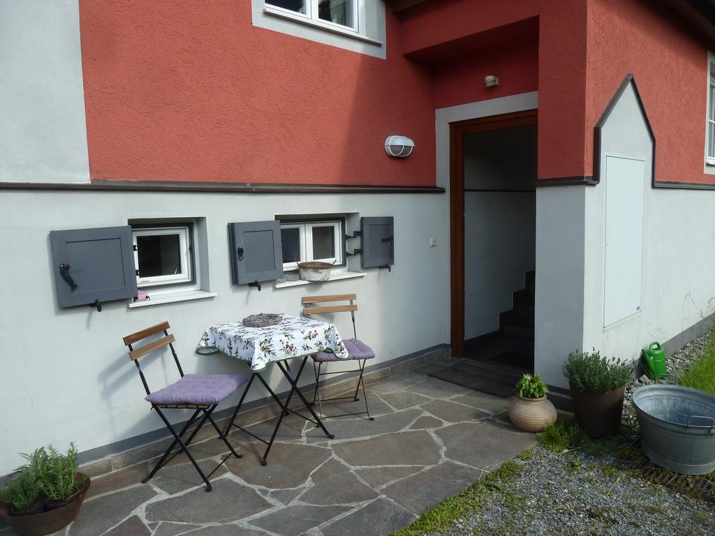 Villa Schnuck - Das Rote Ferienhaus Bad Gastein Camera foto