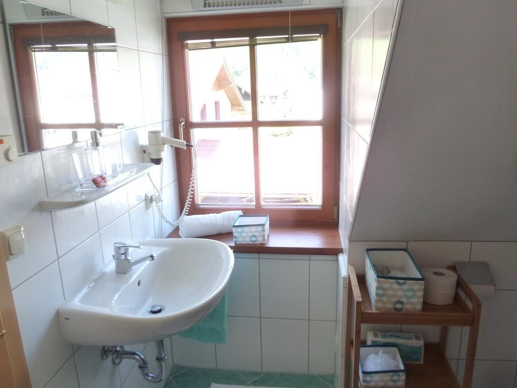 Villa Schnuck - Das Rote Ferienhaus Bad Gastein Esterno foto