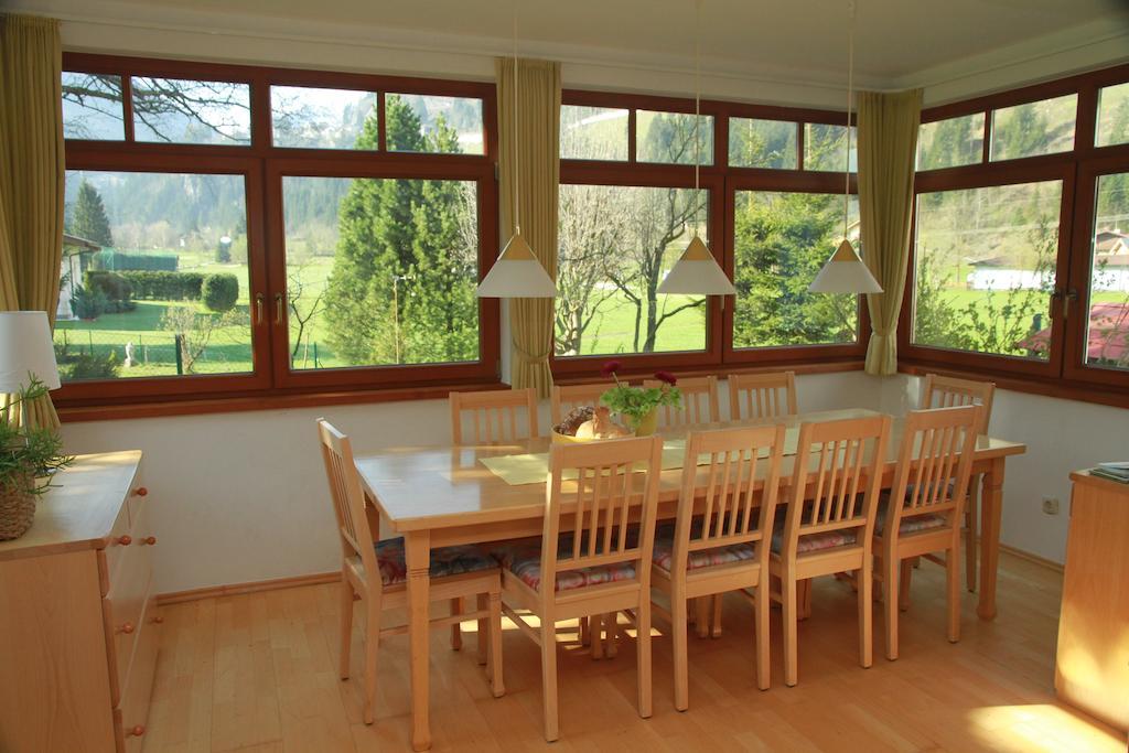 Villa Schnuck - Das Rote Ferienhaus Bad Gastein Esterno foto