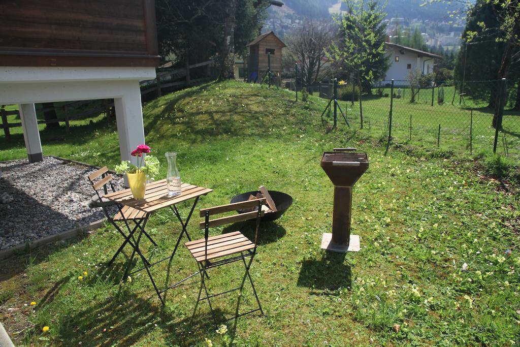 Villa Schnuck - Das Rote Ferienhaus Bad Gastein Esterno foto
